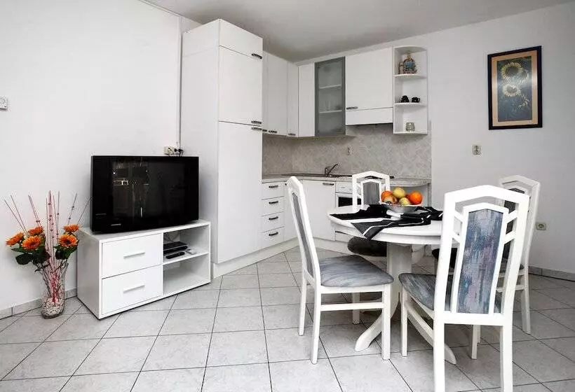 Apartments Adriatic