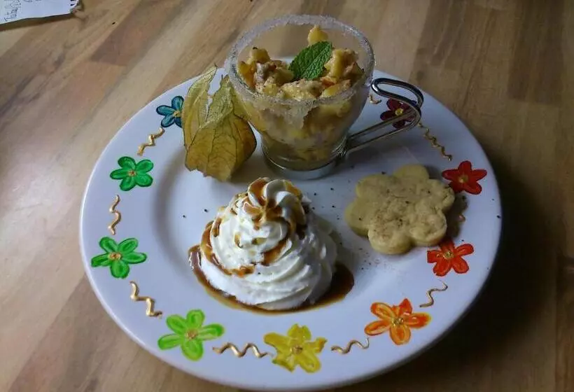 Aamiaismajoitus (B&B) Maison D Hôtes Et Campement Mariposa