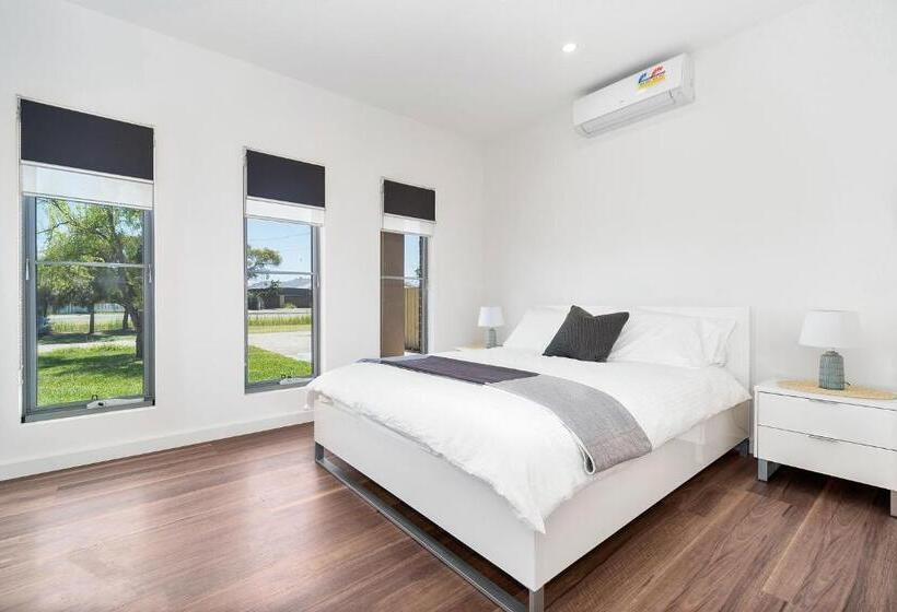 Rosewater Townhouses Dromana