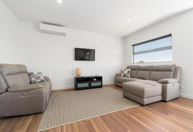 Rosewater Townhouses Dromana