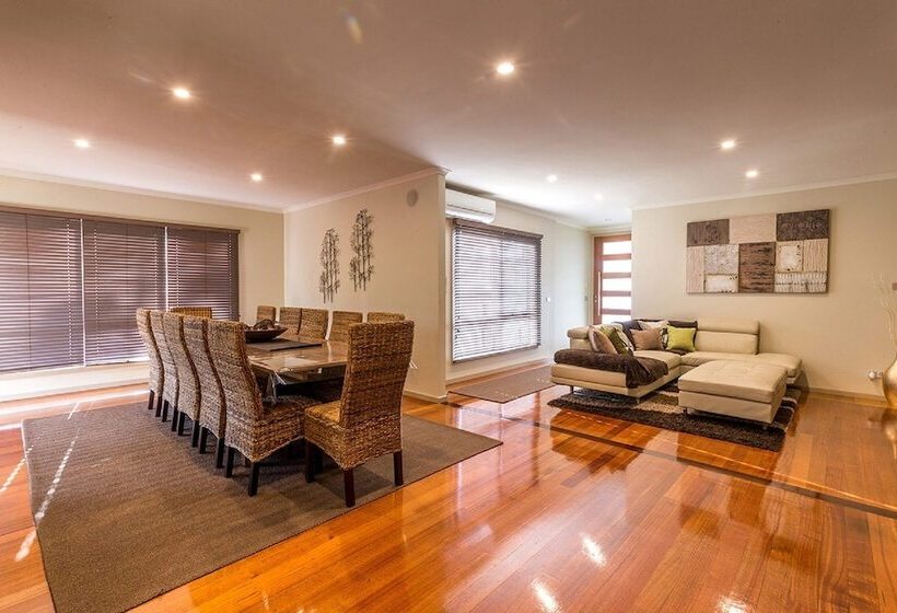 Broadwater By The Beach With Heated Outdoor Spa