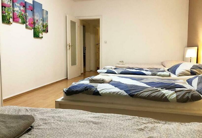 Ferienwohnung Neuss