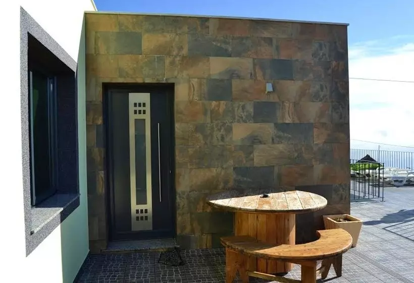 Panoramic House In Ponta Do Sol