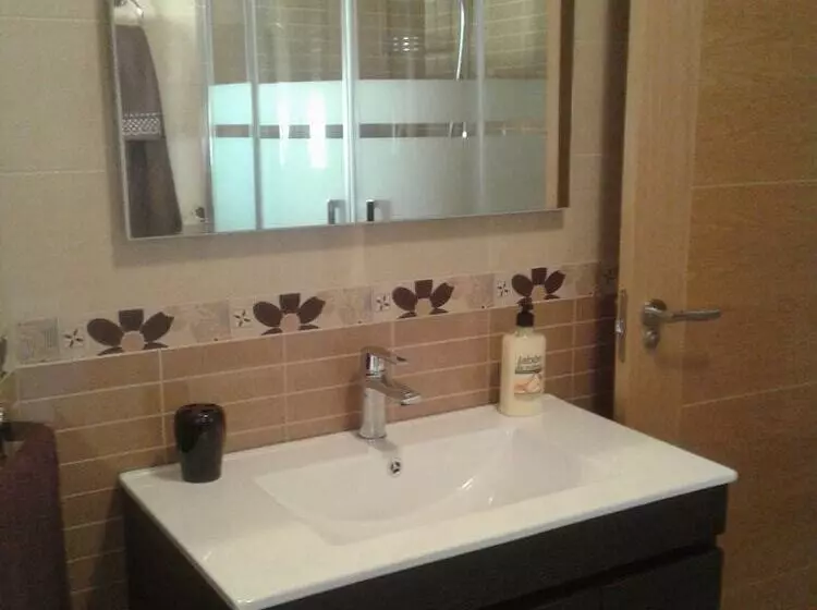 La Tahona De Perales