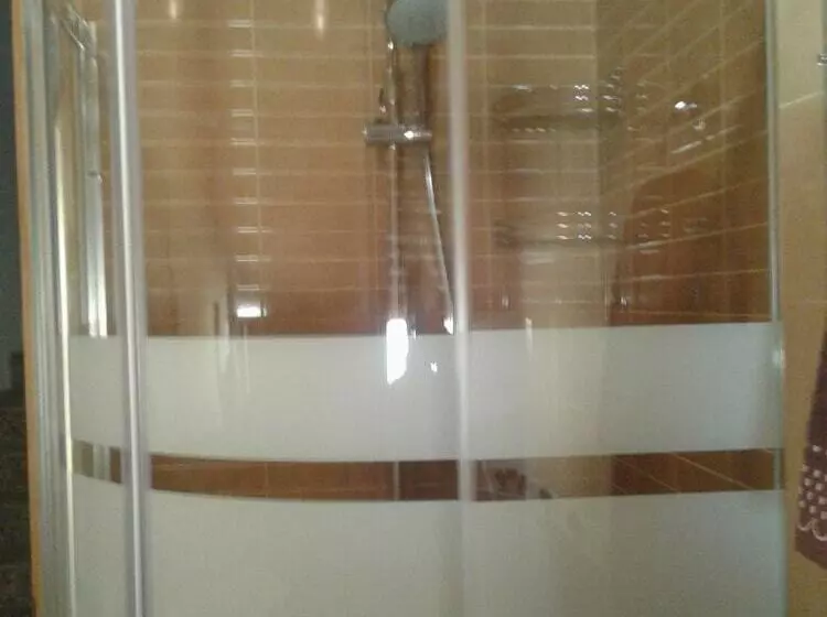 La Tahona De Perales