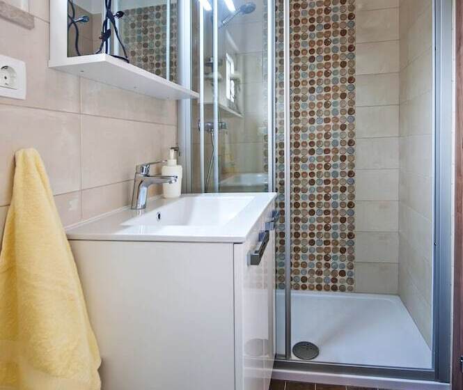 פנסיון Apartments & Rooms Chiara