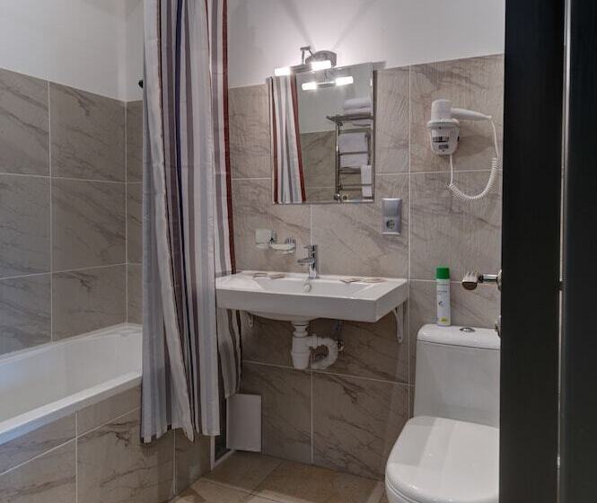 פנסיון Guest House Otel 1