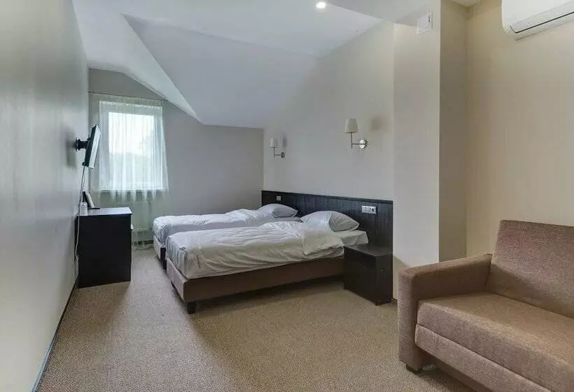 Majatalo Guest House Otel 1