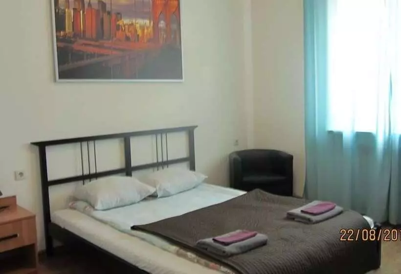 Majatalo Guest House Otel 1