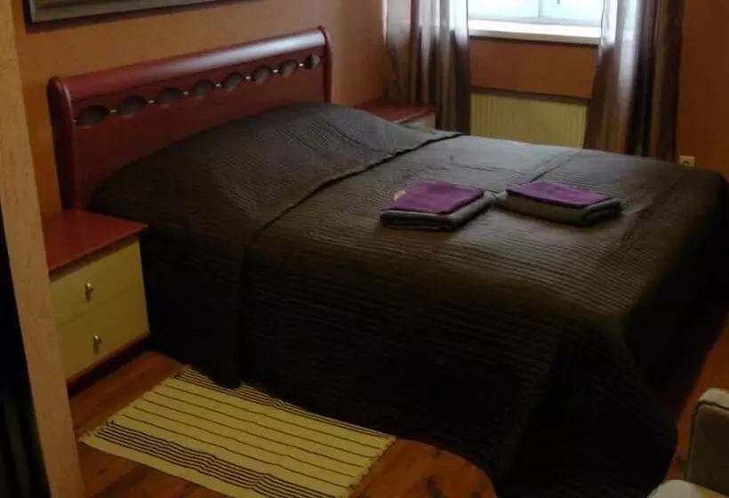 Majatalo Guest House Otel 1