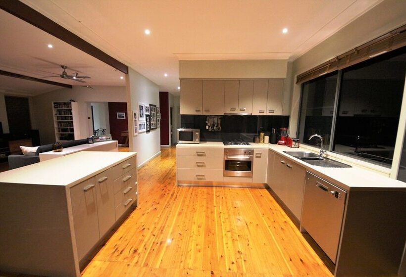 Beachcomber 39 Phillip Drive South West Rocks