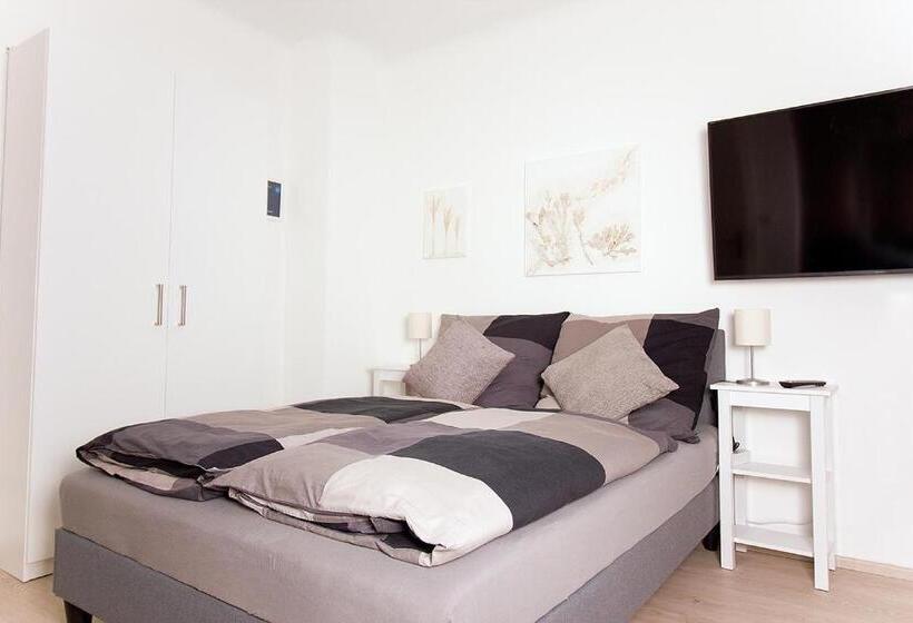 Ferienwohnungen Beckendorf Schiller