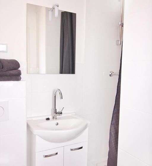 Ferienwohnungen Beckendorf Schiller