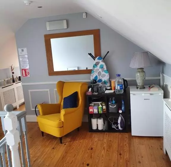 Highfield House Bed And Breakfast Collinstown