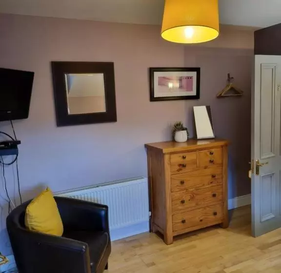 Highfield House Bed And Breakfast Collinstown