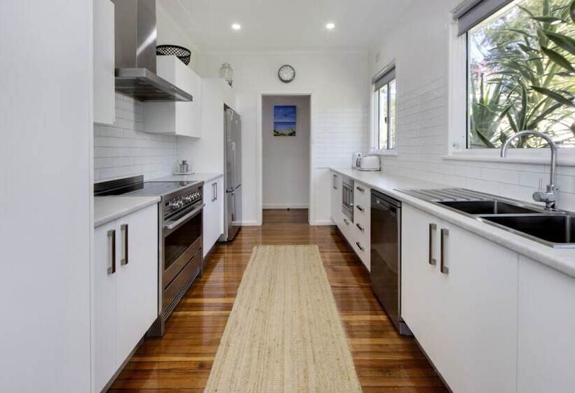 Summer Salt 13 15 Sturt Street South West Rocks