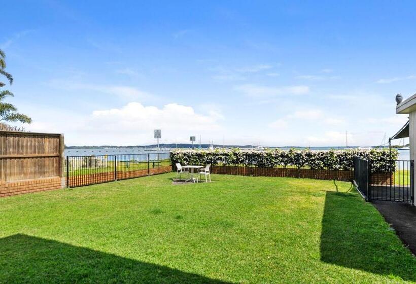 Waterfront At Sunset Boulevard 26 Sunset Boulevard