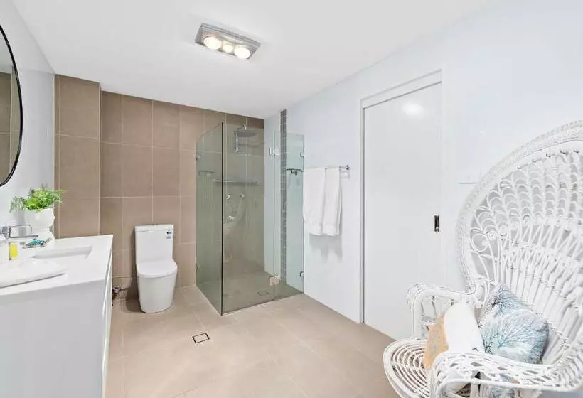 Waterfront At Sunset Boulevard 26 Sunset Boulevard