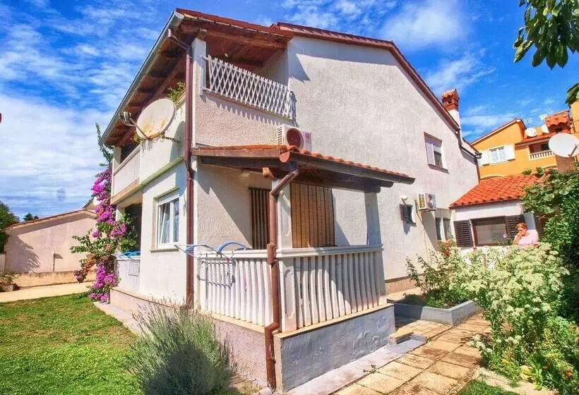 Apartment Brajdine 405