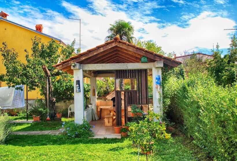 Apartment Brajdine 405