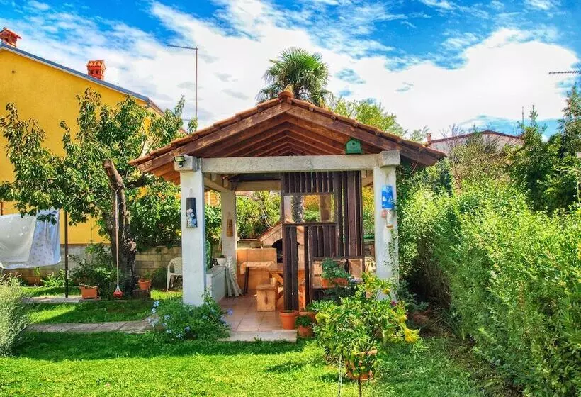 Apartment Brajdine 405