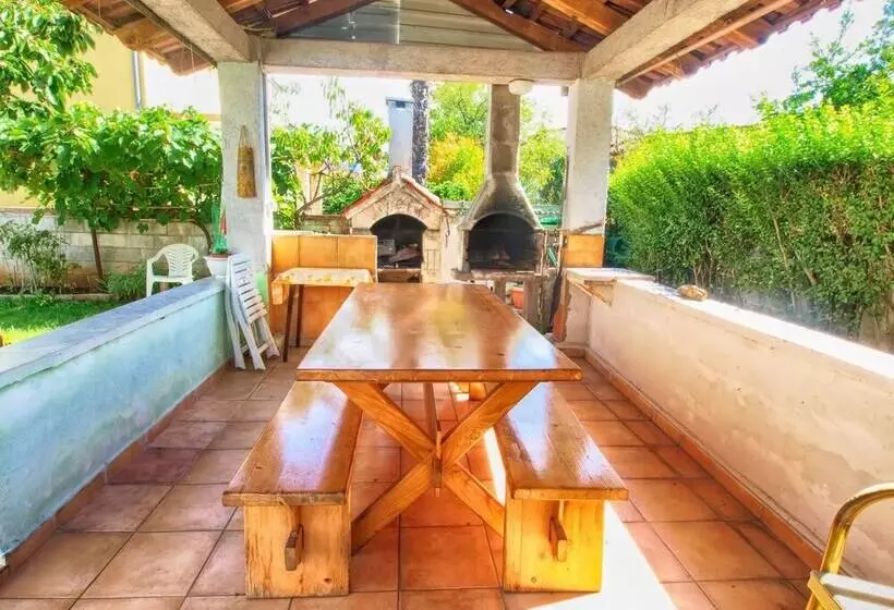 Apartment Brajdine 405