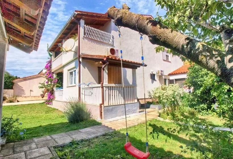 Apartment Brajdine 405