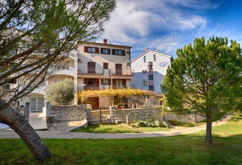 Apartments Elvis 1299