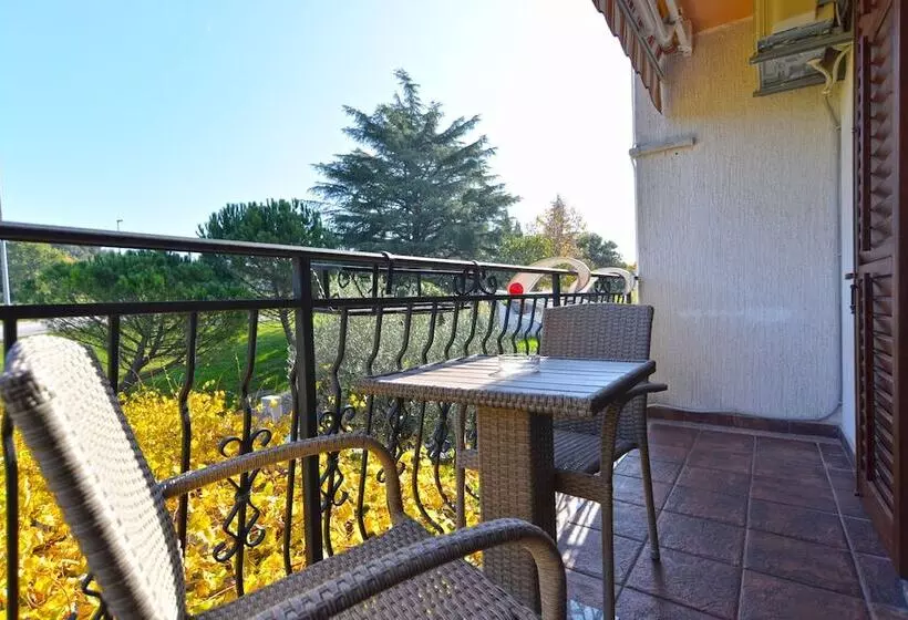 Apartments Elvis 1299