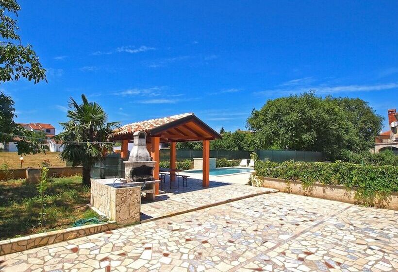 Apartments Marina 947