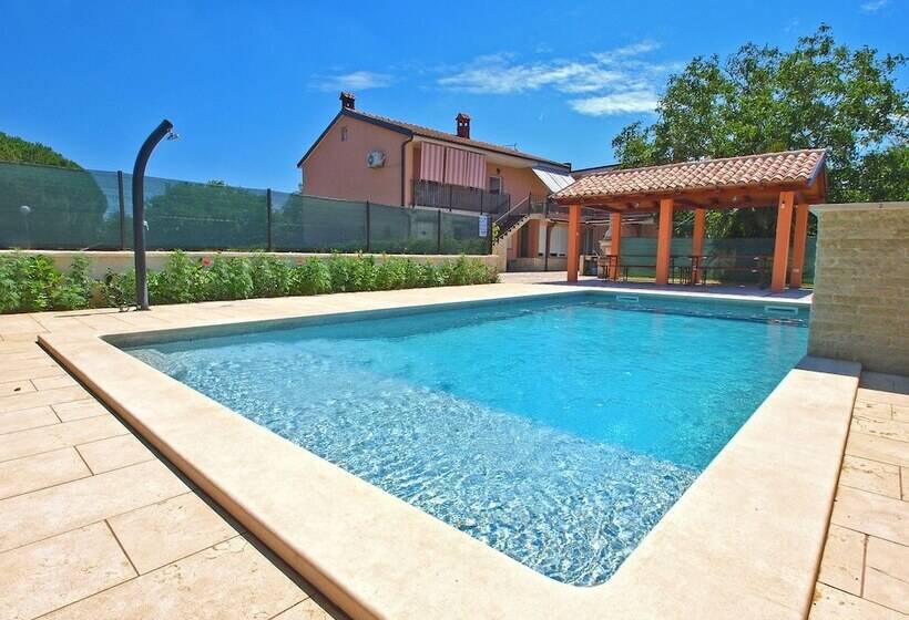 Apartments Marina 947