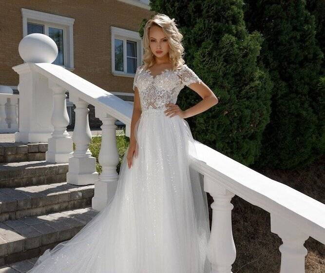 فندق Moya Glinka