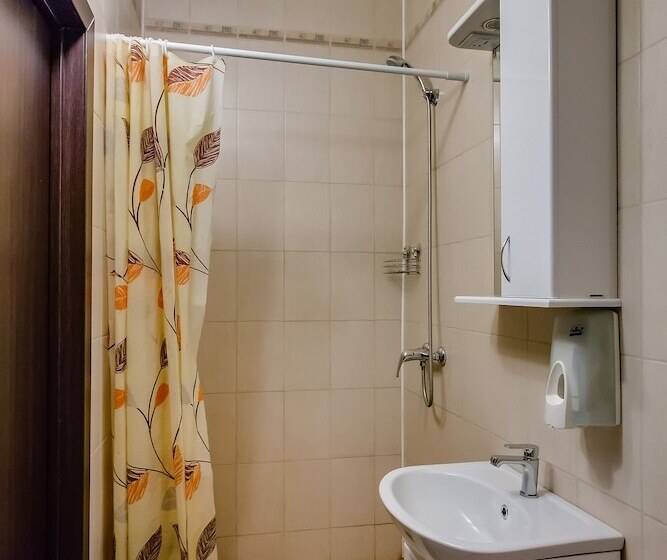 בית מלון כפרי Ostrovsky