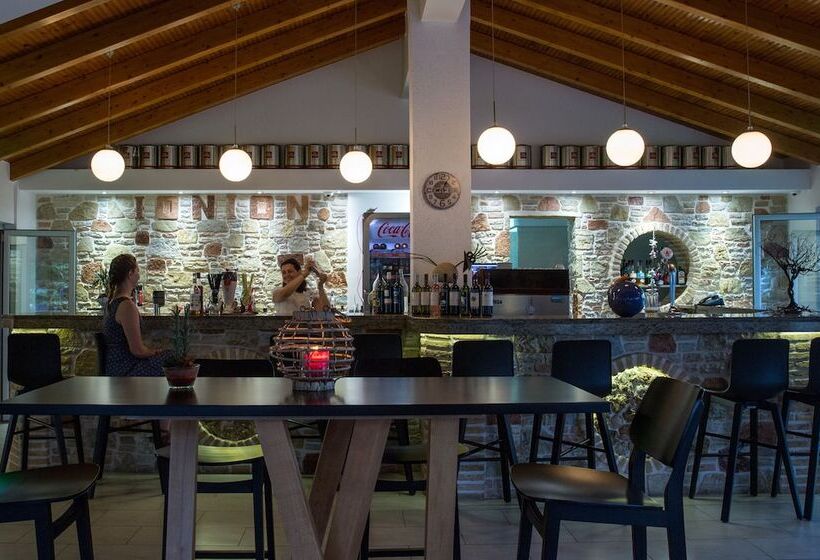 Ionion Beach Apartment Hotel & Spa