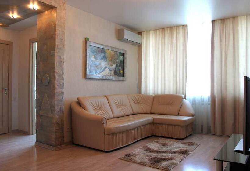 Sacvoyage Apartment On Prospekt Lenina, 6