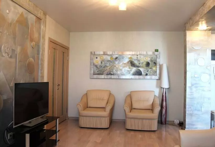 Sacvoyage Apartment On Prospekt Lenina, 6