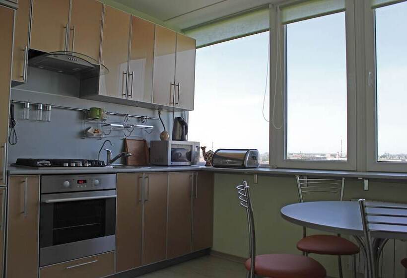 Sacvoyage Apartment On Prospekt Lenina, 6