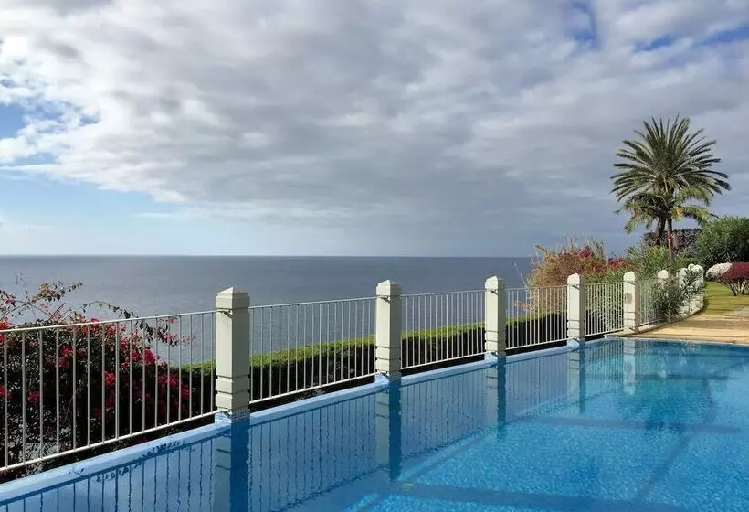 Superior Rentals In Madeira   Lido