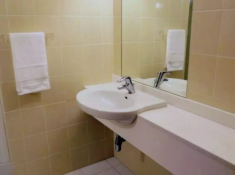 Superior Rentals In Madeira   Lido