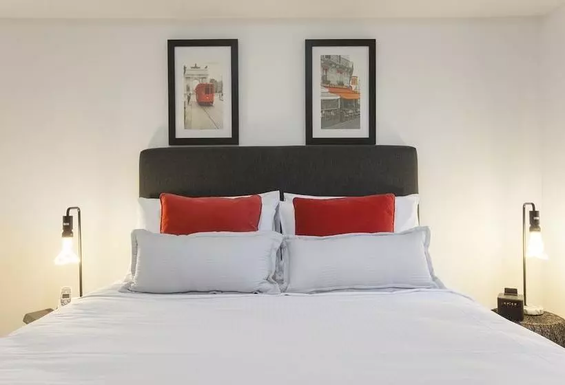 Boutique Stays Wellington Mews, Apartment In East Melbourne