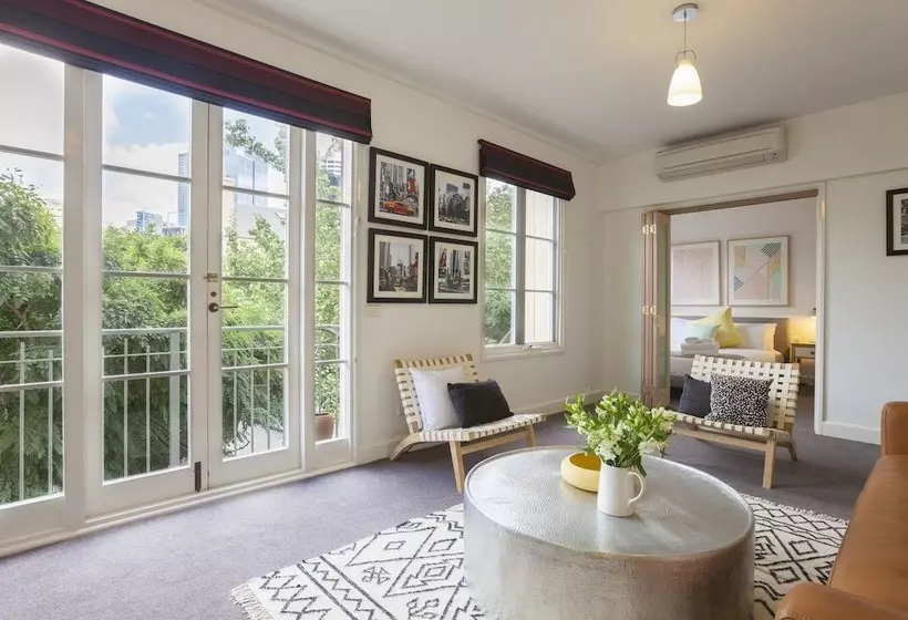 Boutique Stays Wellington Mews, Apartment In East Melbourne