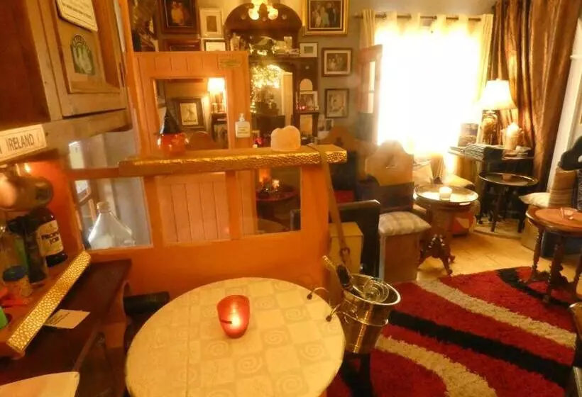 Bunratty Castle Mews B&b