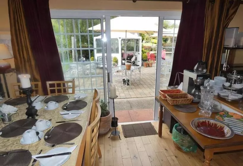 Bunratty Castle Mews B&b