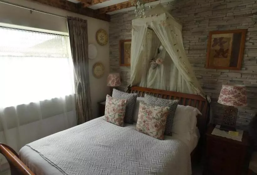 Bunratty Castle Mews B&b