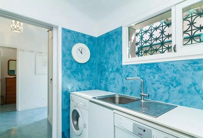 Liiiving In Algarve Alvor Blue Villa
