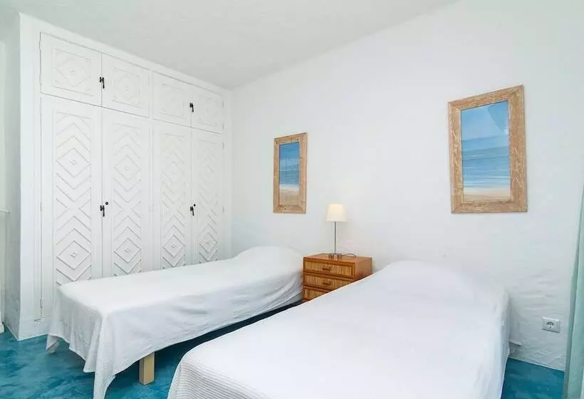 Liiiving In Algarve Alvor Blue Villa