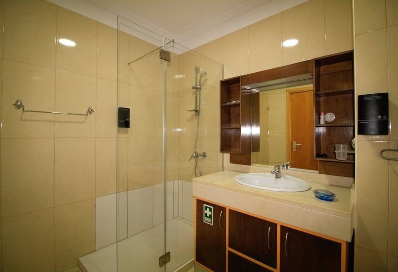 Luis Place Machico Lifestyle