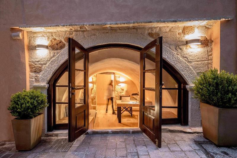 פנסיון J&g Suites