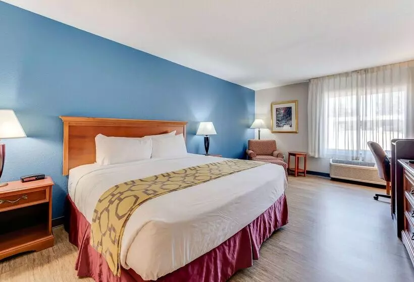 בית מלון כפרי Baymont By Wyndham Salida