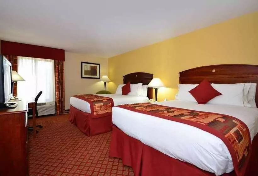 فندق Best Western Plus Kansas City Airportkci East